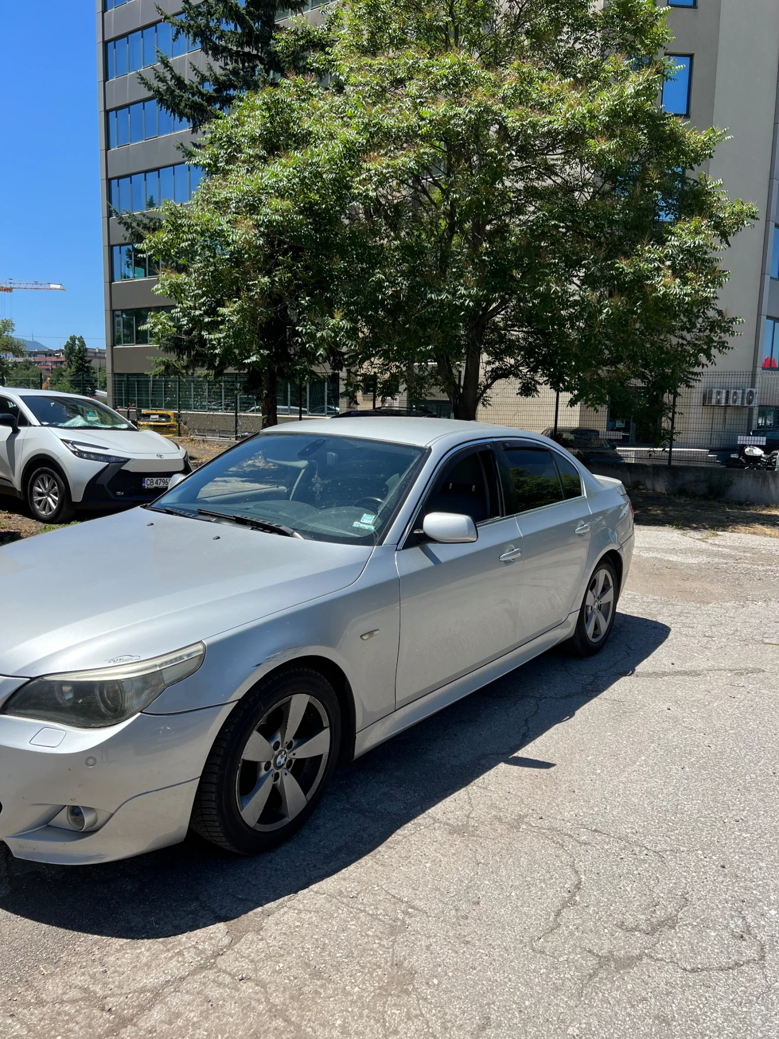 BMW 520  - изображение 2