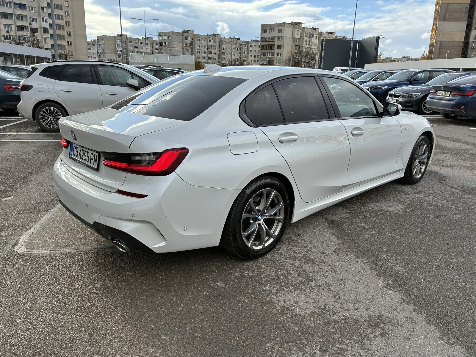 BMW 320 d XDRIVE - изображение 3