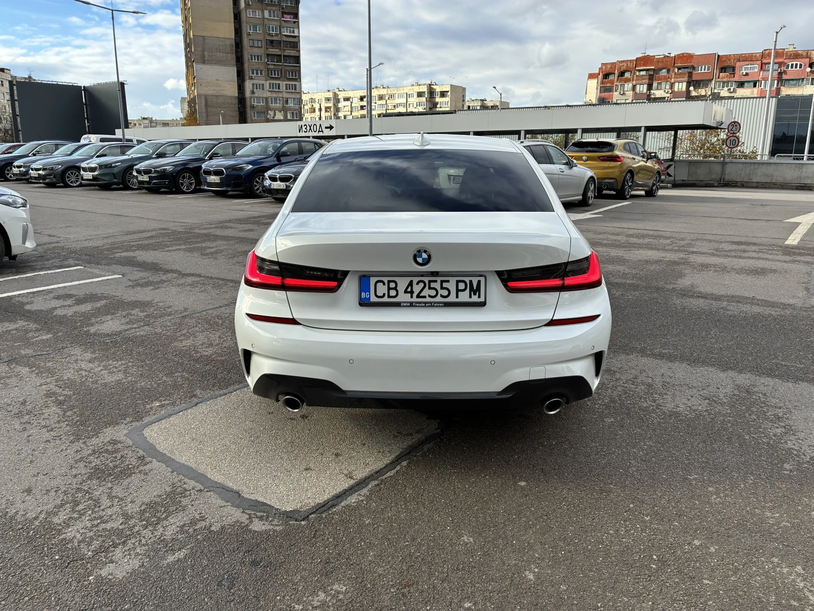 BMW 320 d XDRIVE - изображение 8