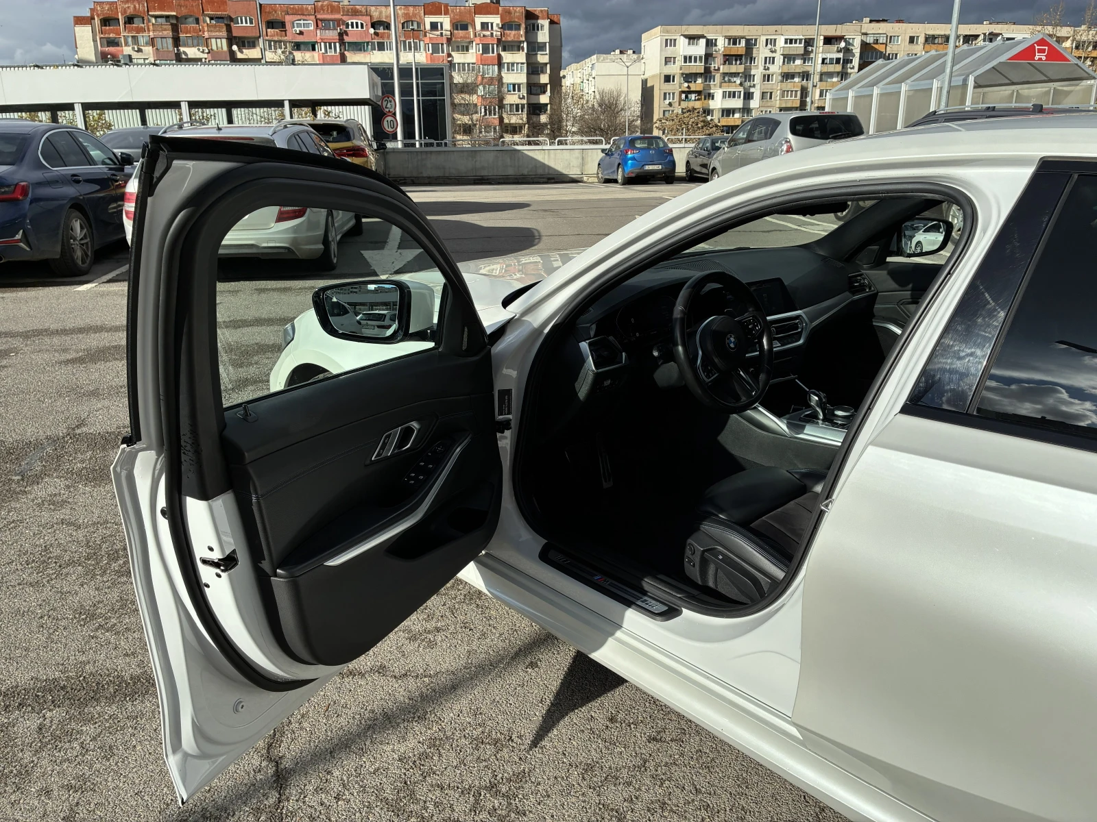 BMW 320 d XDRIVE - изображение 9