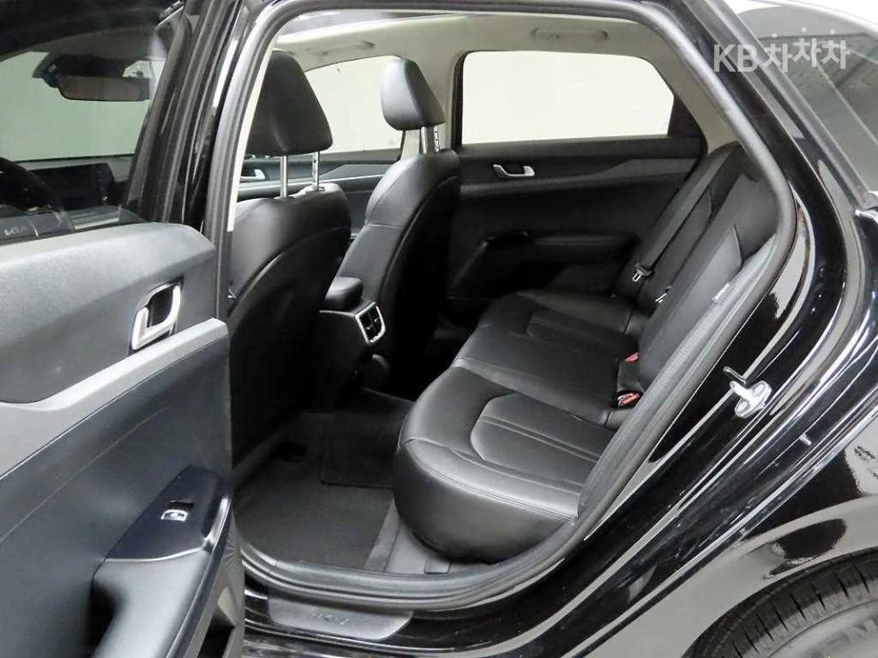 Kia K5 2.0 LPi - �������� ������ ��� ������������ ������ | Mobile.bg � ����������� 11