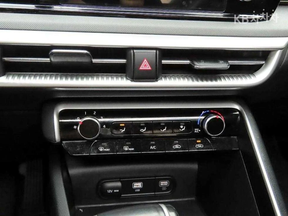 Kia K5 2.0 LPi - ФАБРИЧНО ЛИЗИНГ БЕЗ ПЪРВОНАЧАЛНА ВНОСКА - изображение 7