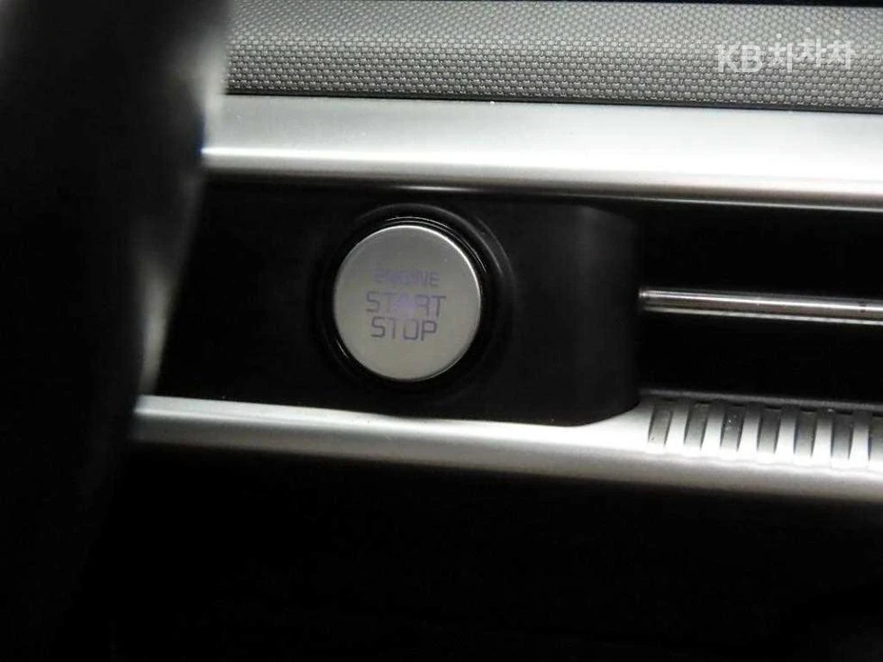 Kia K5 2.0 LPi - ФАБРИЧНО ЛИЗИНГ БЕЗ ПЪРВОНАЧАЛНА ВНОСКА - изображение 8