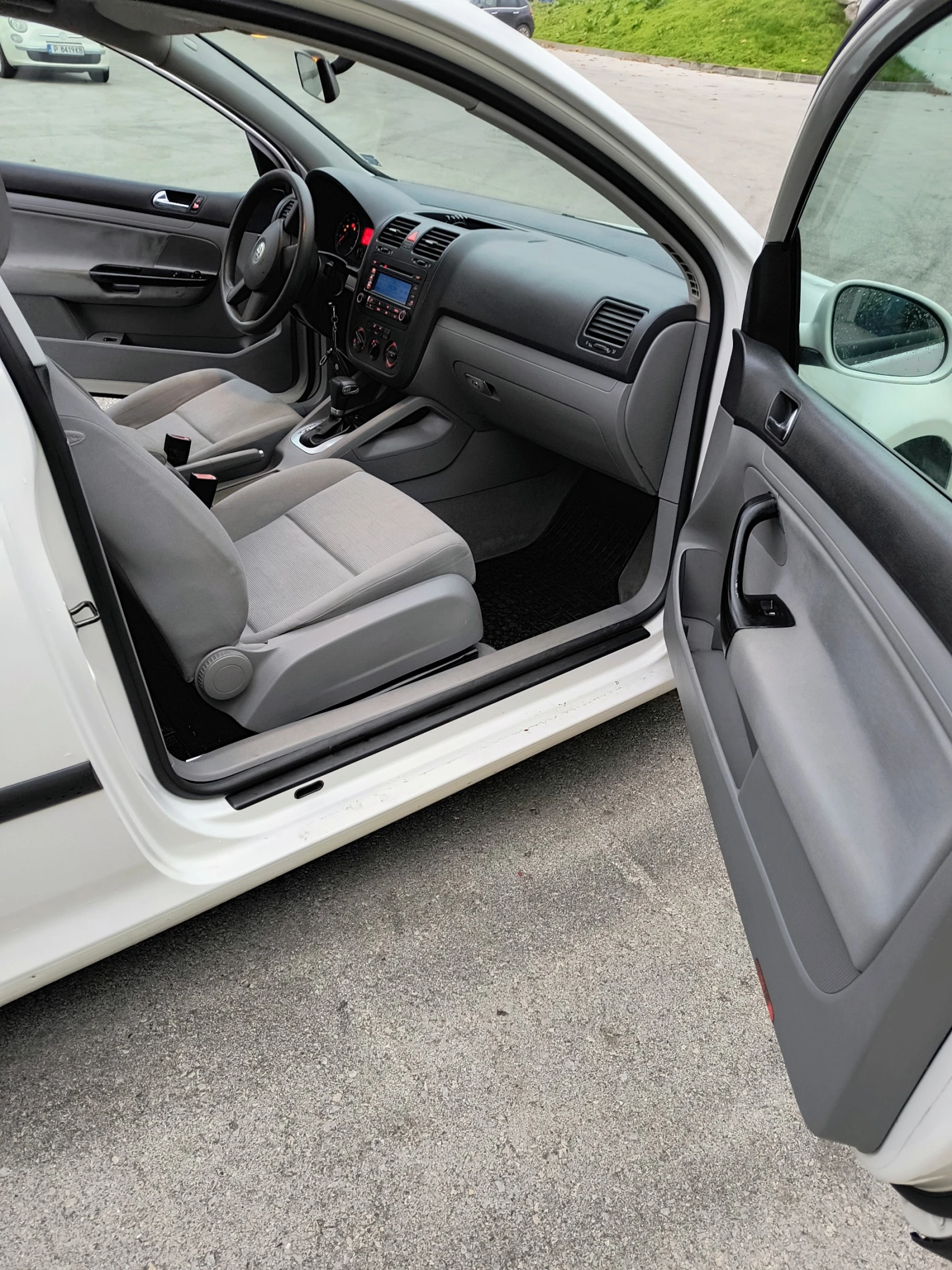 VW Golf   - изображение 8