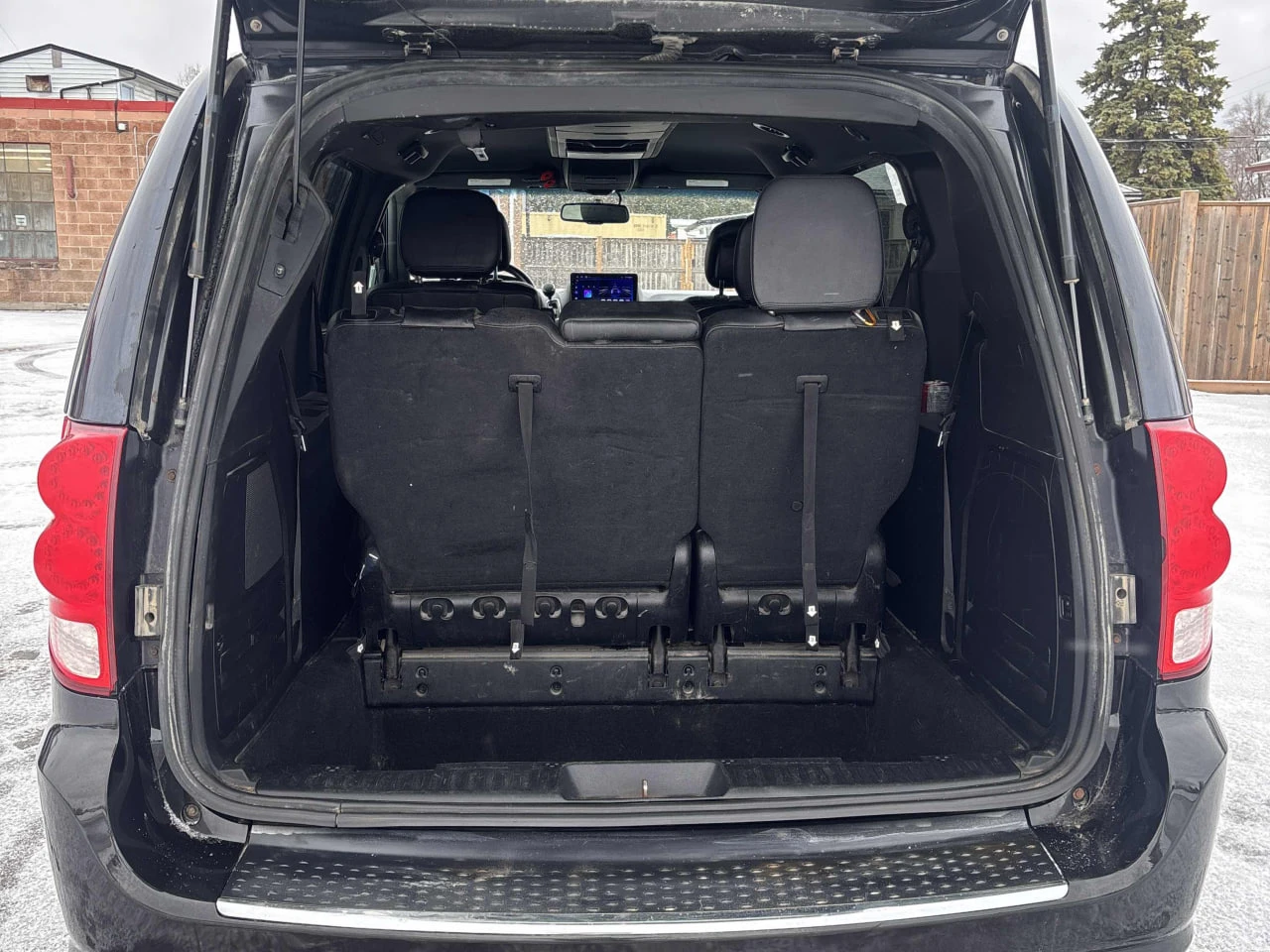 Dodge Caravan CARFAX* ��������������� ��� ������������ ������ | Mobile.bg � ����������� 11