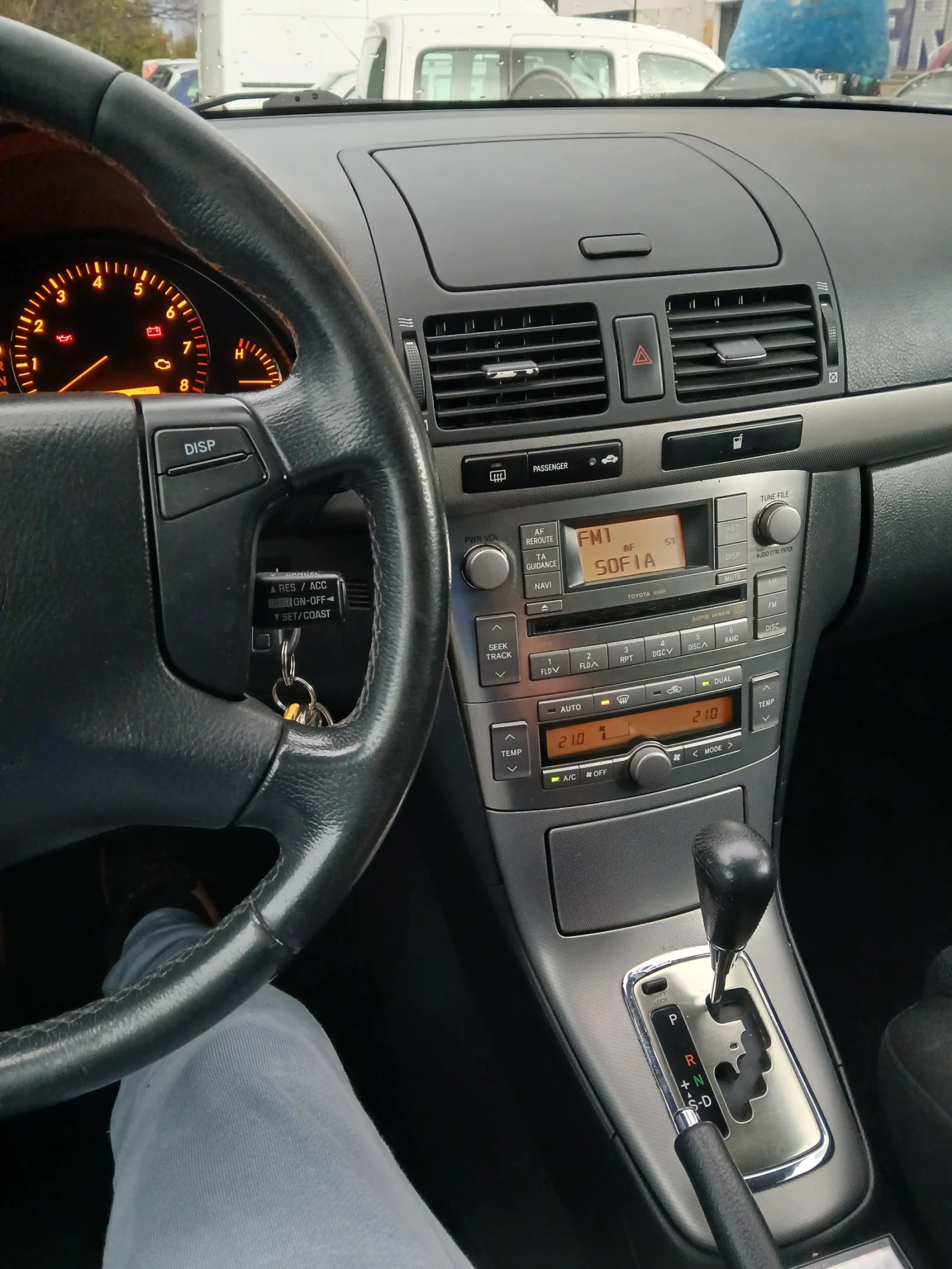 Toyota Avensis | Mobile.bg � ����������� 10