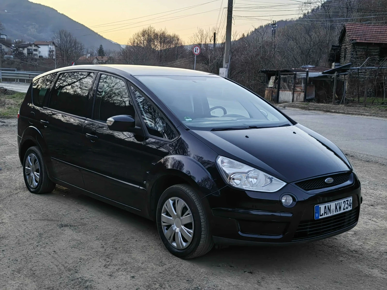 Ford S-Max 7местен Нави Щори