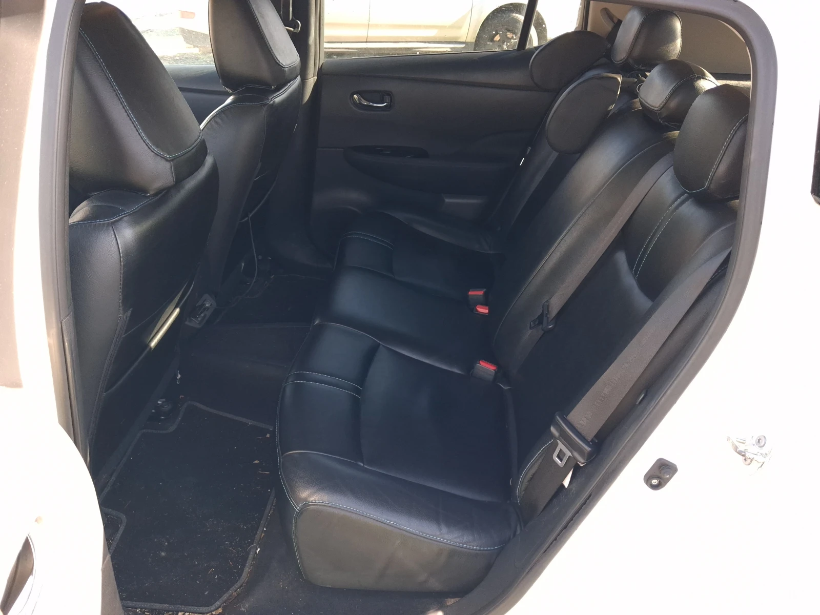 Nissan Leaf  62kW, снимка 9 - Автомобили и джипове - 54218092