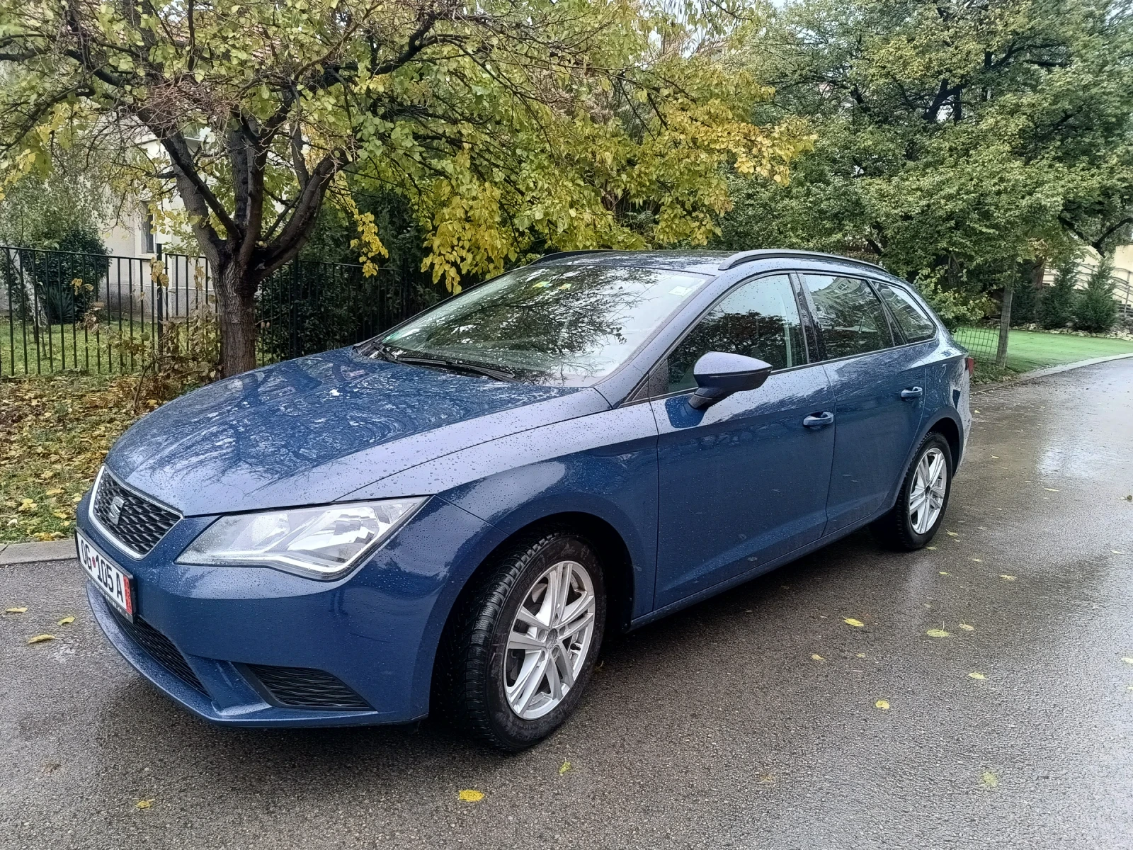 Seat Leon 1.2 TSI, снимка 7 - Автомобили и джипове - 54229041