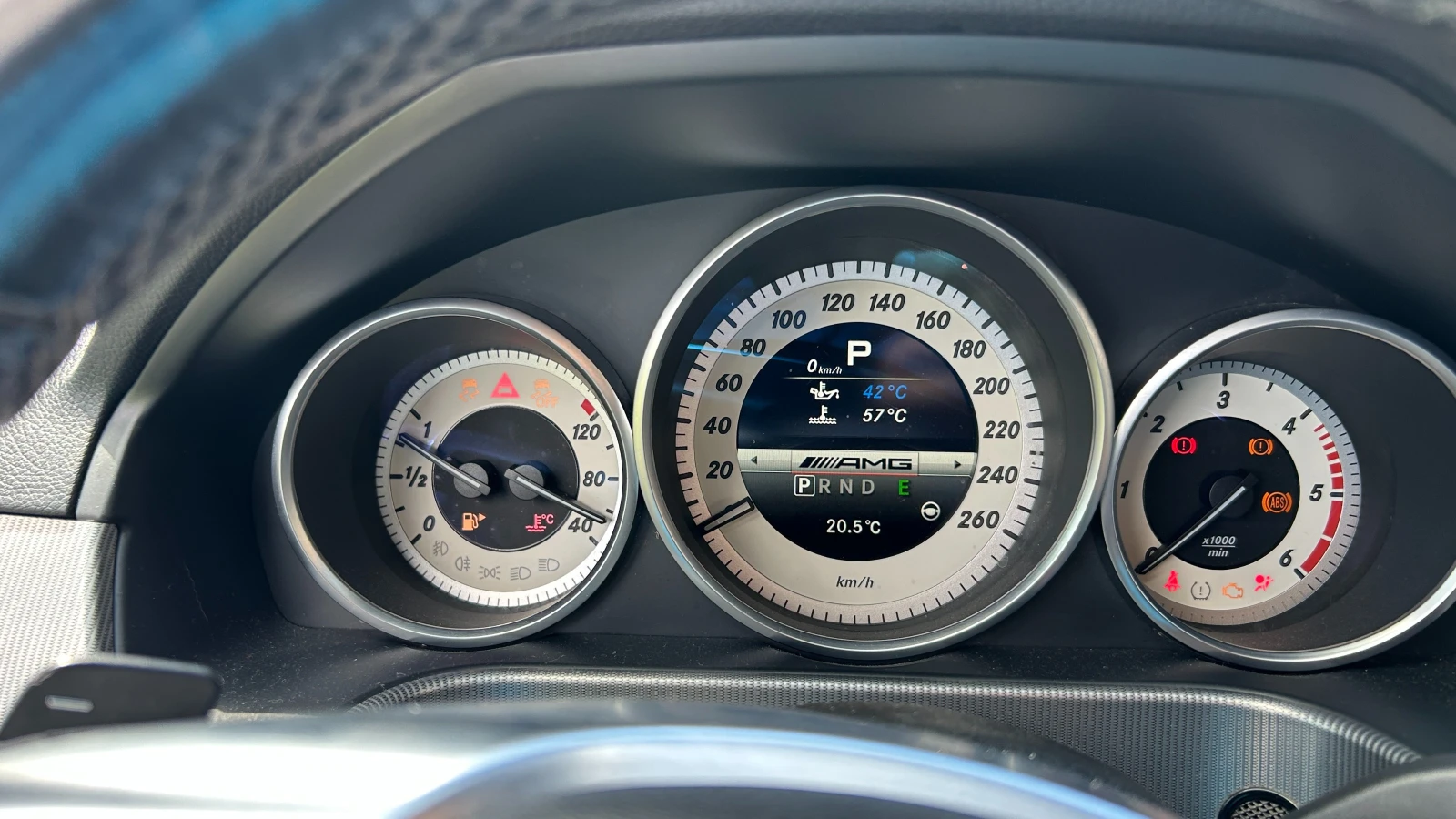 Mercedes-Benz E 350, снимка 14 - Автомобили и джипове - 54391084