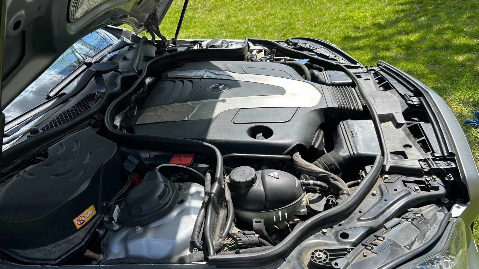 Mercedes-Benz E 350, снимка 17 - Автомобили и джипове - 54391084