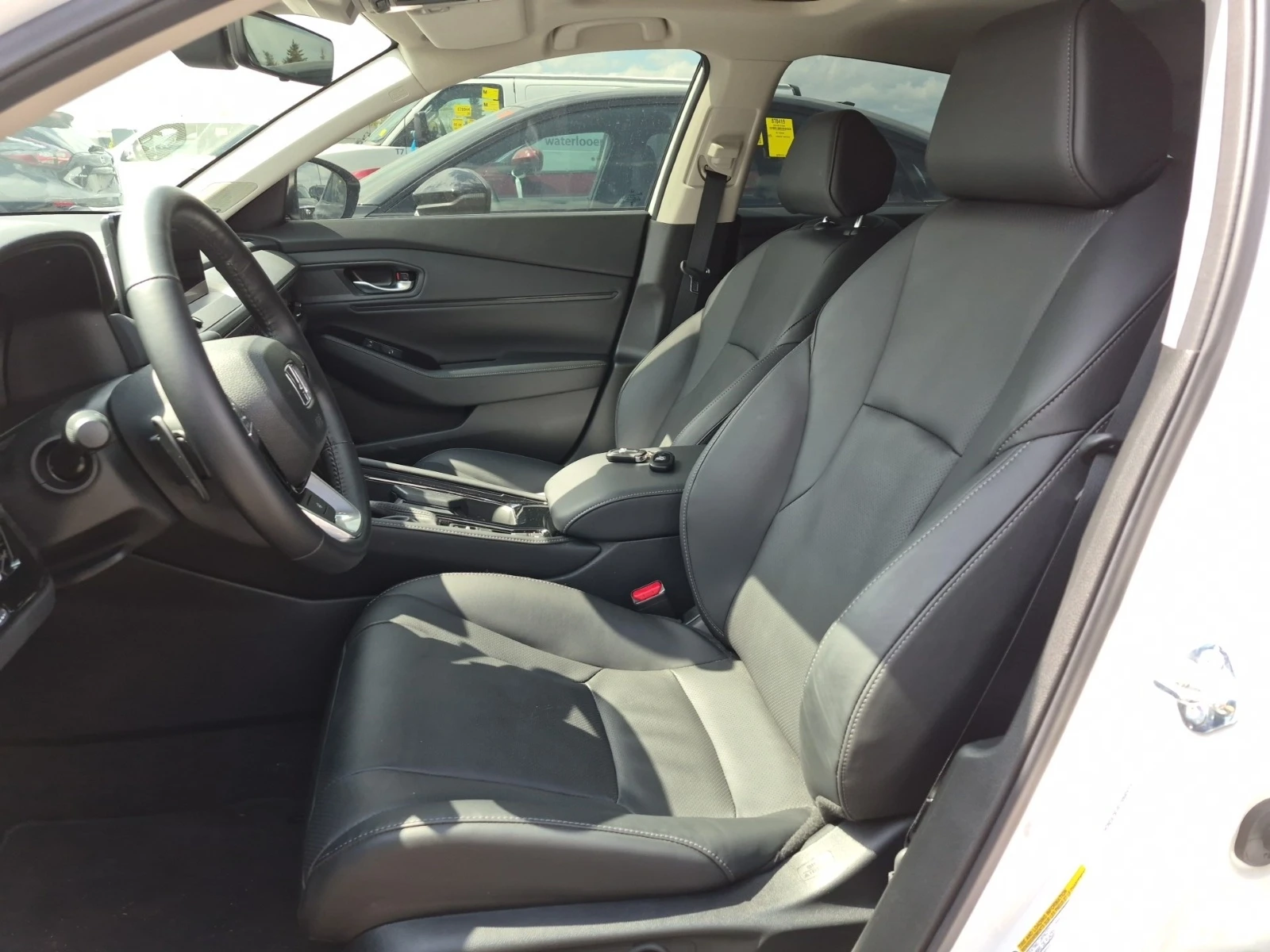 Honda Accord TOURING HYBRID * * CARFAX * * АВТО КРЕДИТ * * , снимка 5 - Автомобили и джипове - 54646777