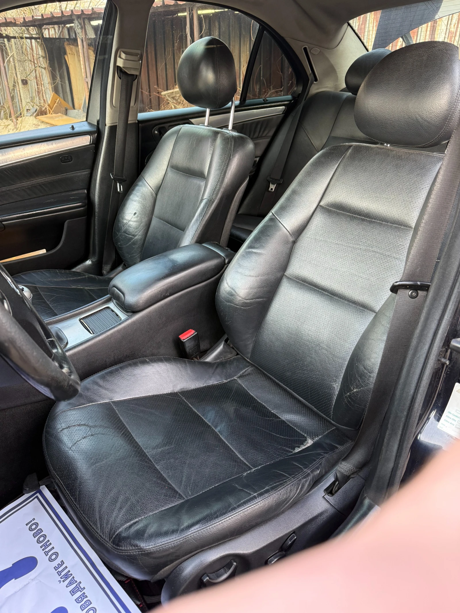 Mercedes-Benz C 220, снимка 11 - Автомобили и джипове - 54646968