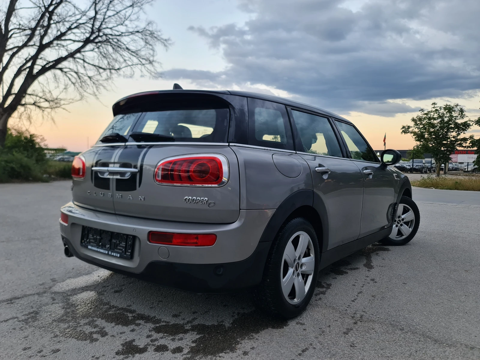Mini Clubman KATO ЧИСТО НОВ, снимка 6 - Автомобили и джипове - 54663884