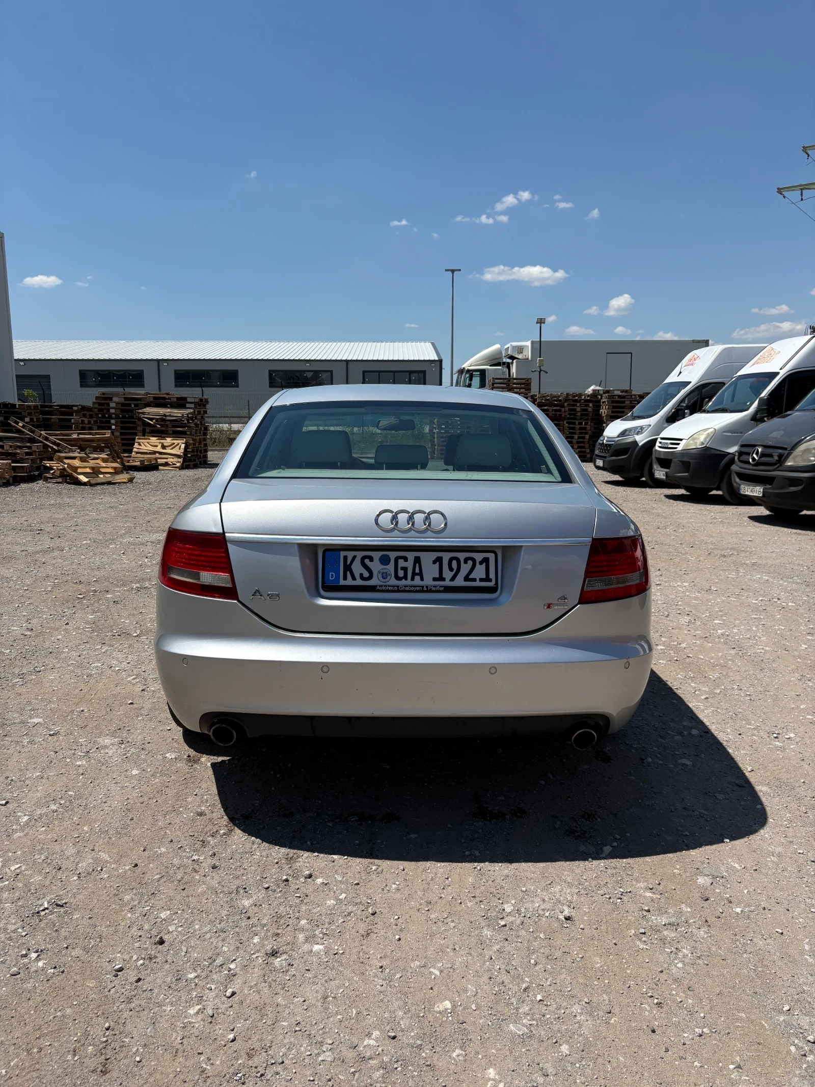 Audi A6 2, 4 V6, снимка 5 - Автомобили и джипове - 55658722