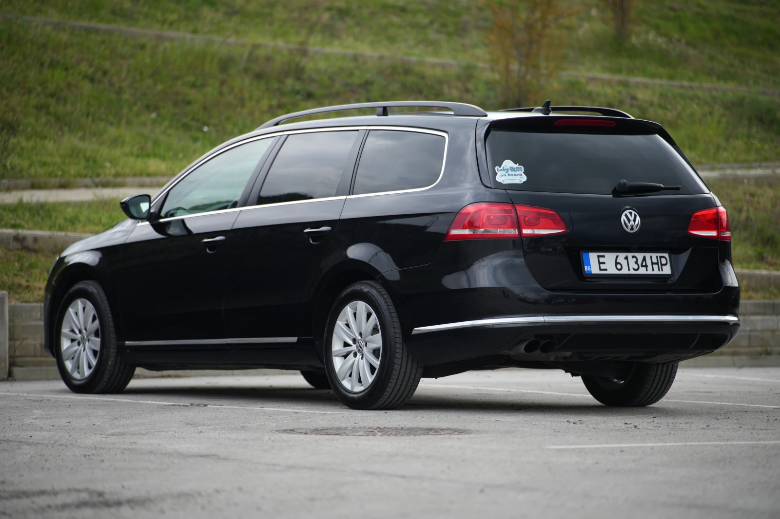 VW Passat ComfortLine, 2.0 TDI BlueMotion, 140 HP, Обслужен, снимка 4 - Автомобили и джипове - 55157875