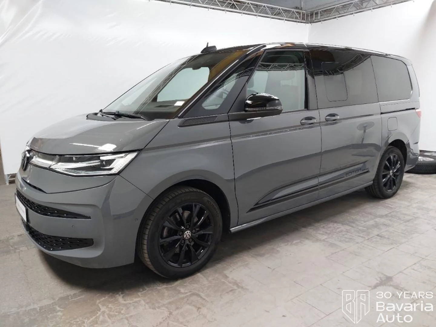 VW Multivan Edition lang DSG Easy Open Basic, снимка 2 - Автомобили и джипове - 55215058