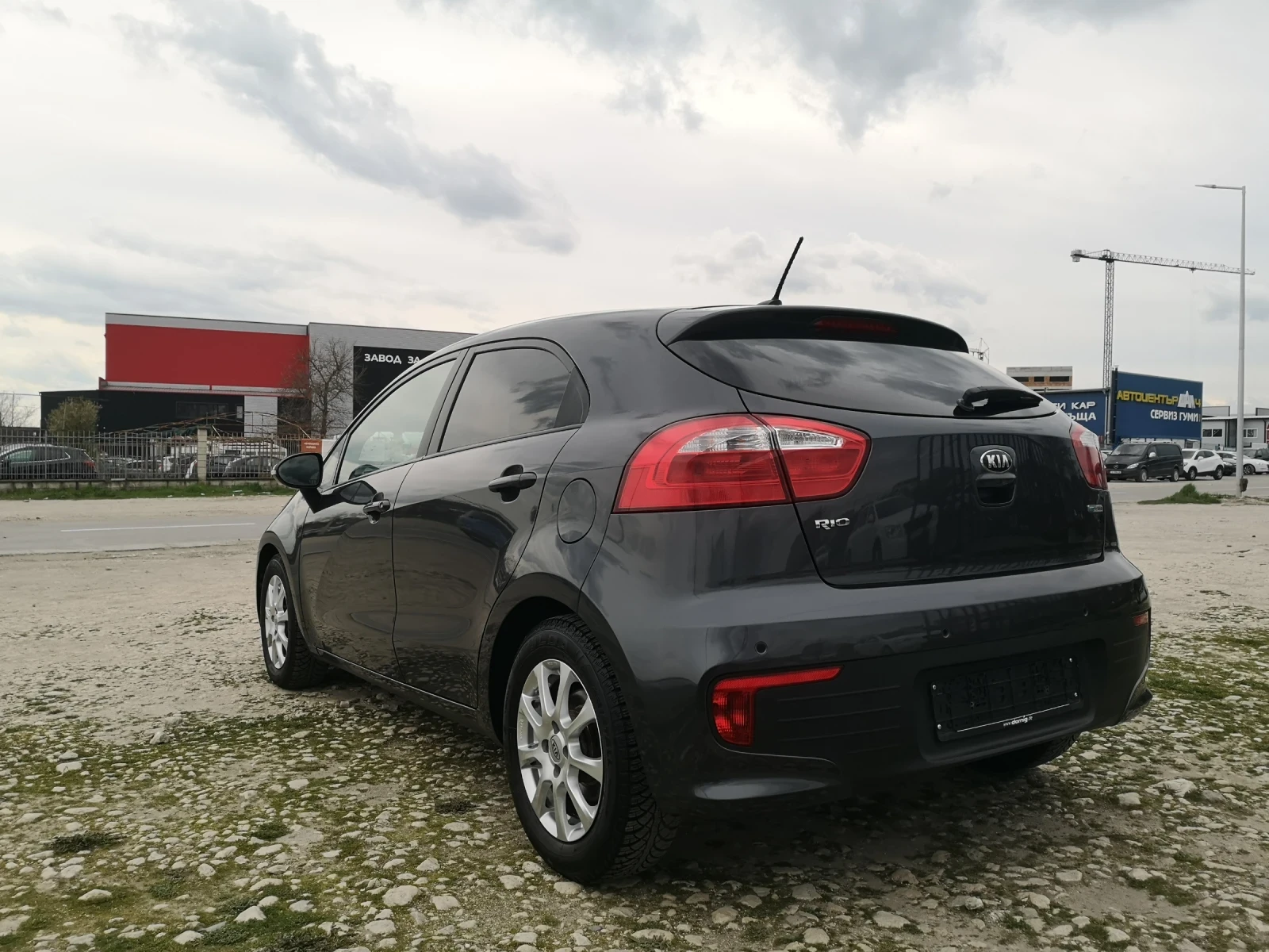 Kia Rio 1.4i 109ks 93000km, снимка 5 - Автомобили и джипове - 55275755