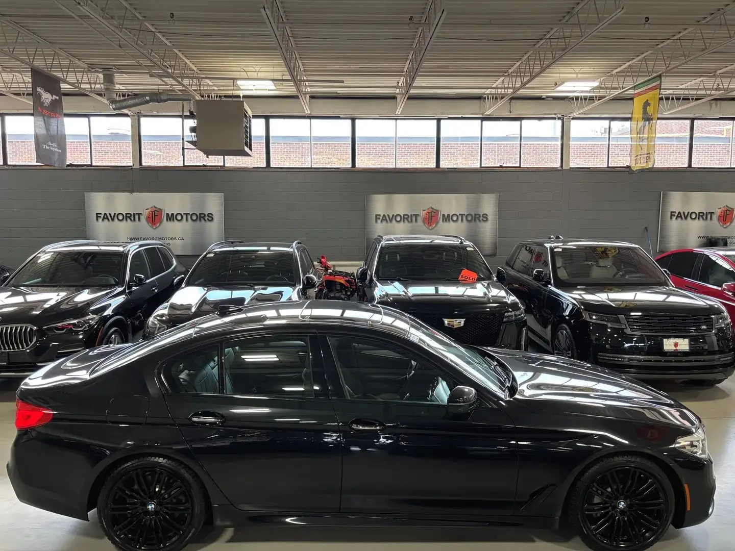 BMW 540 xDrive M Sport PKG ЦЕНА ДО БГ АВТОКРЕДИТ, снимка 3 - Автомобили и джипове - 55386361