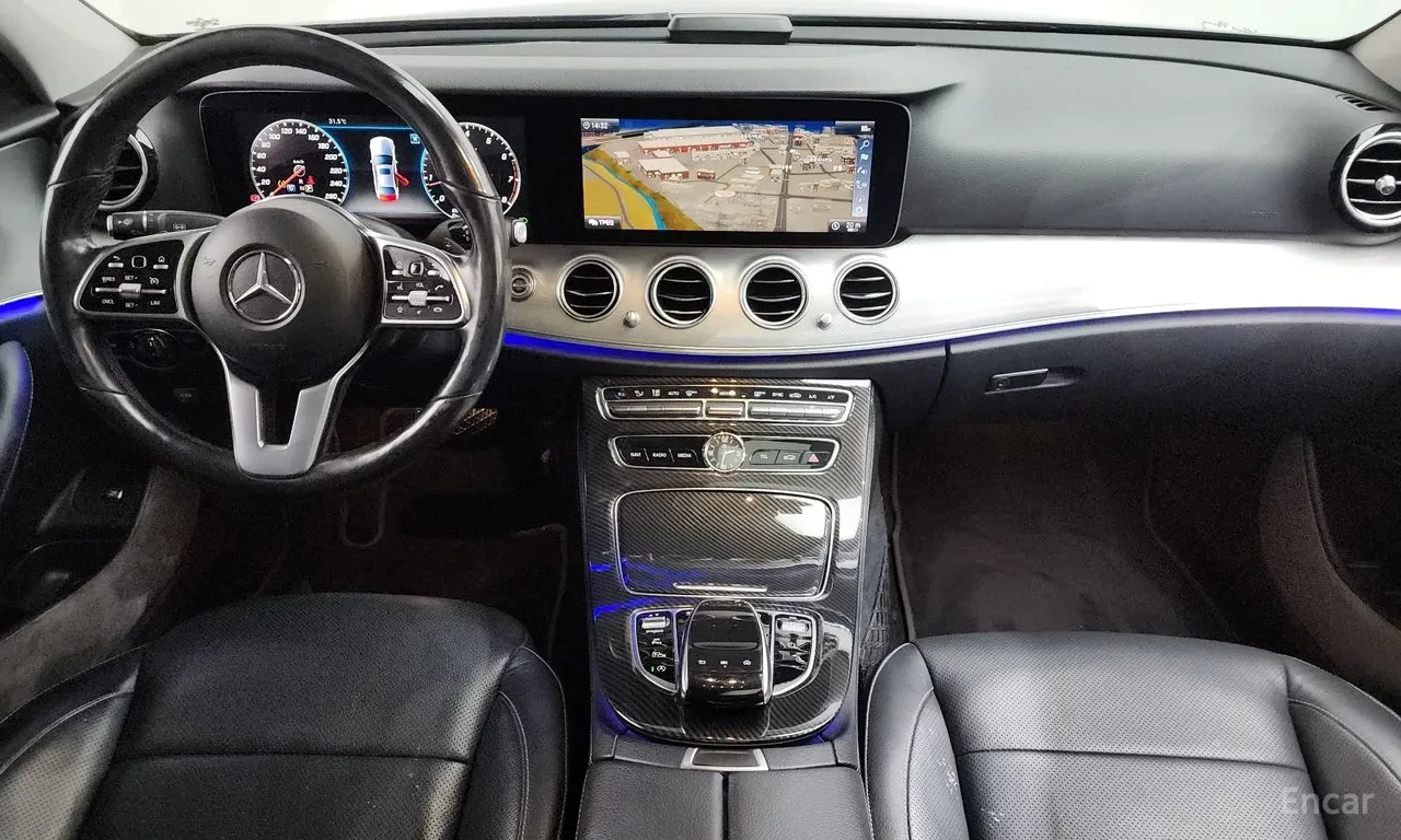 Mercedes-Benz E 300 AMG | BURMESTER | DIGITAL | ОБДУХ | ПАНОРАМА | 360, снимка 10 - Автомобили и джипове - 55492722