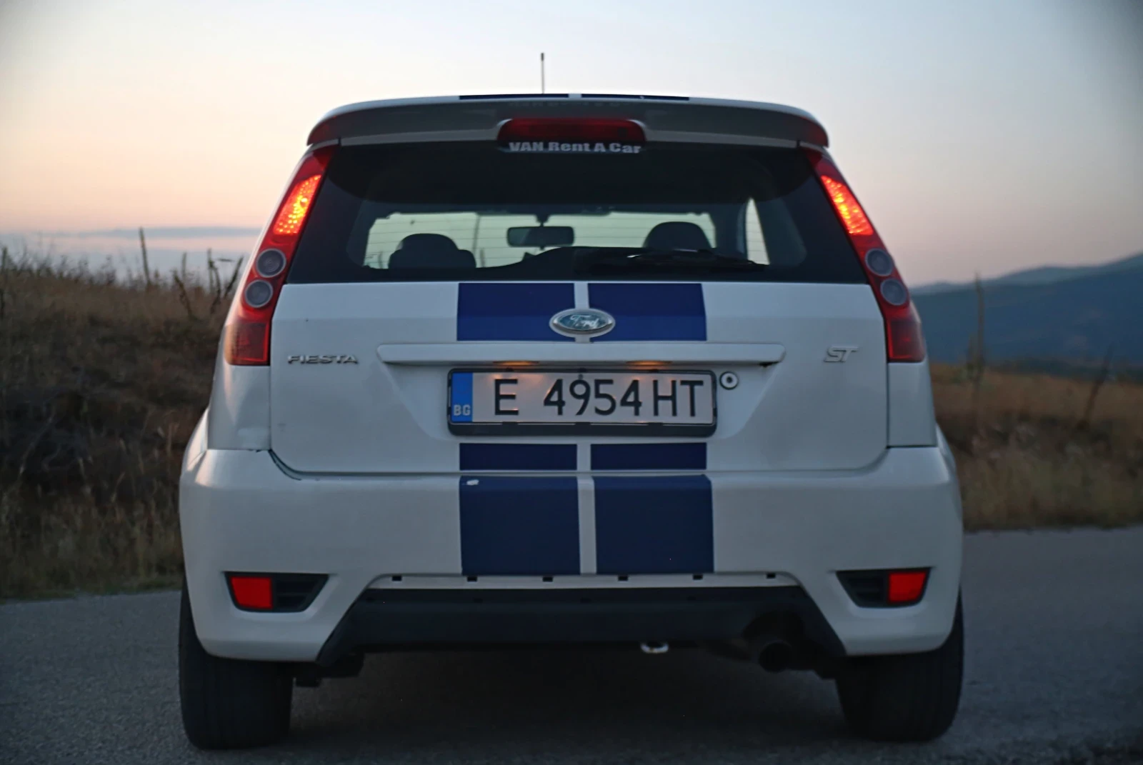 Ford Fiesta 2.0 Duratec ST150, снимка 4 - Автомобили и джипове - 55680861