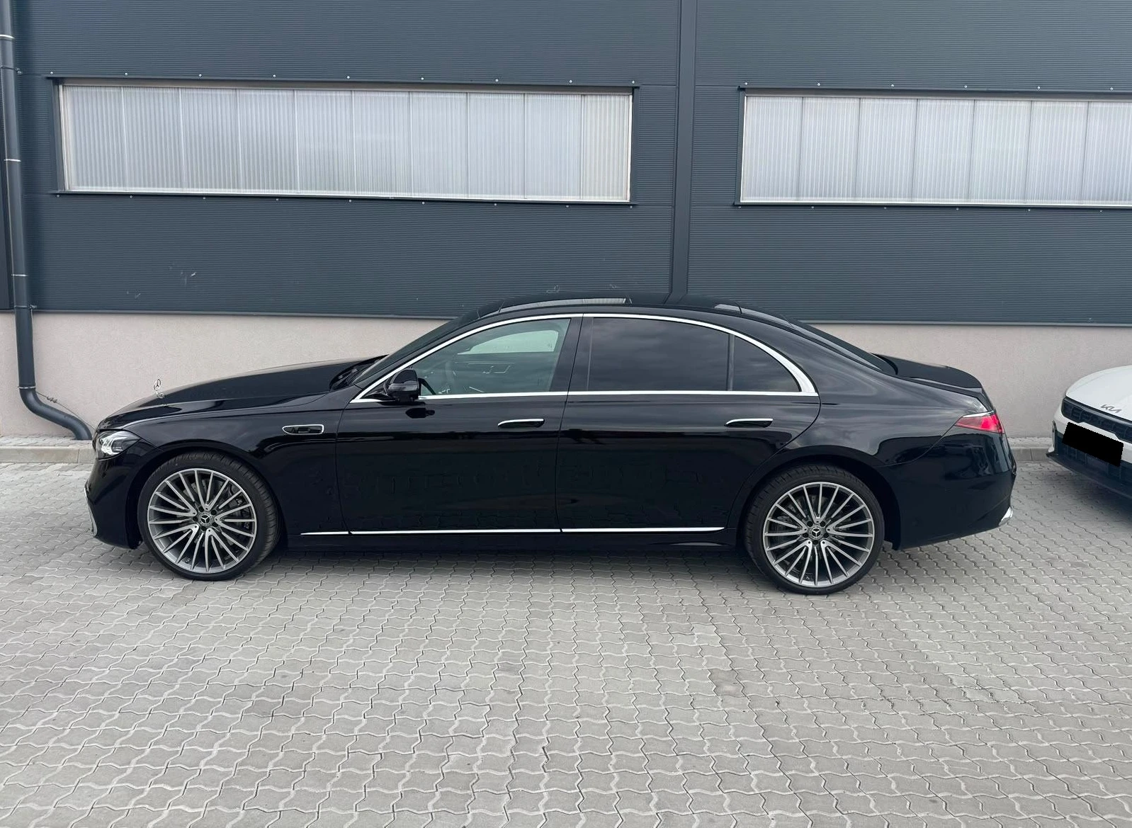 Mercedes-Benz S 580 Long 4Matic AMG-Line, снимка 5 - Автомобили и джипове - 55691967