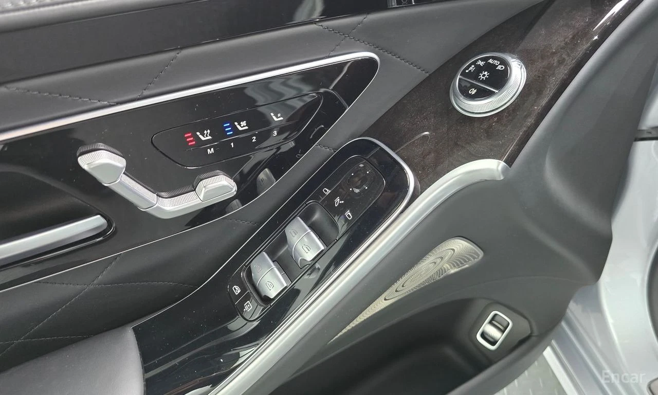 Mercedes-Benz S 580 L* 4MATIC* BURMESTER* ДИГИТАЛНО* ТАБЛО* ОБДУХВАНЕ*, снимка 8 - Автомобили и джипове - 55696784