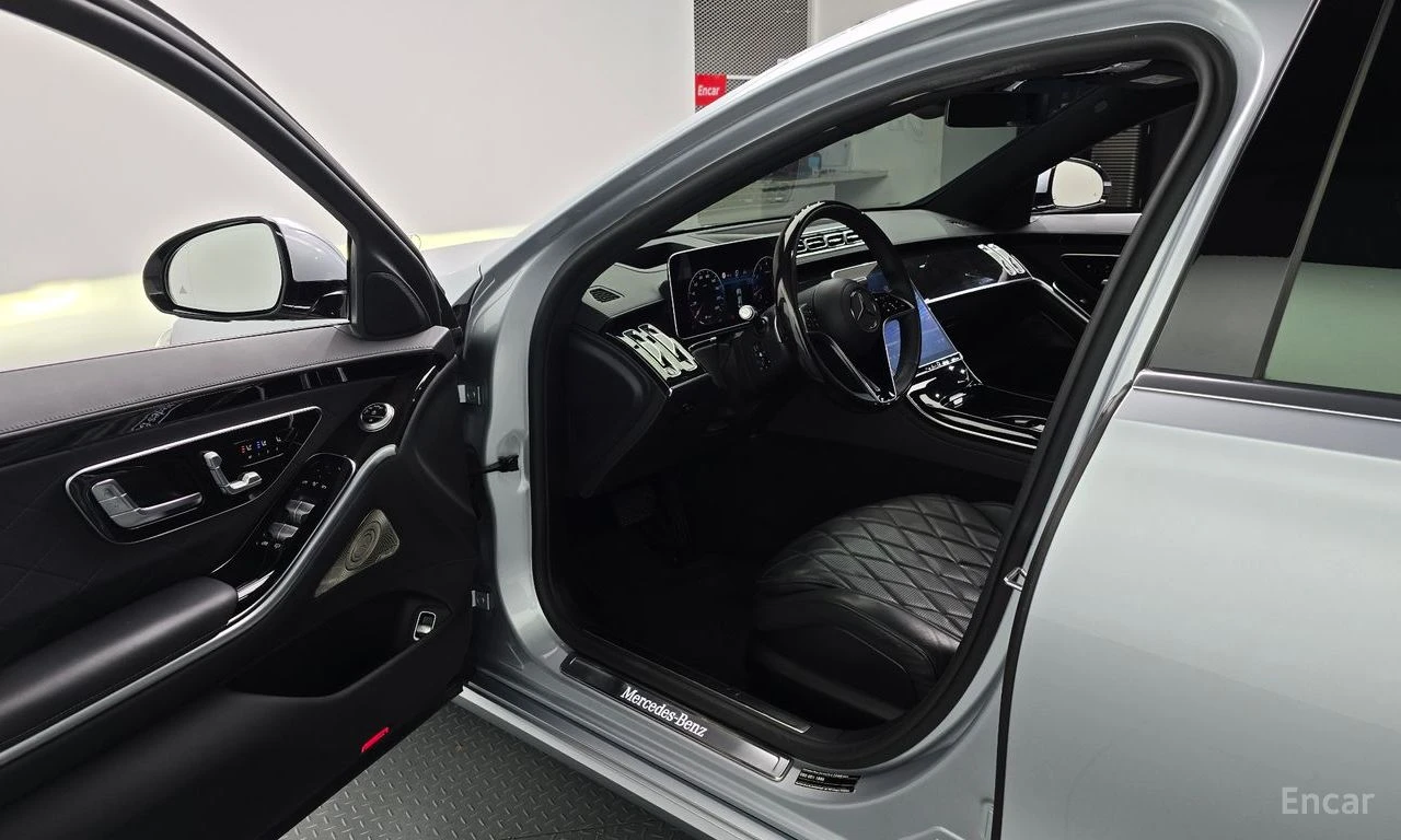 Mercedes-Benz S 580 L* 4MATIC* BURMESTER* ДИГИТАЛНО* ТАБЛО* ОБДУХВАНЕ*, снимка 7 - Автомобили и джипове - 55696784