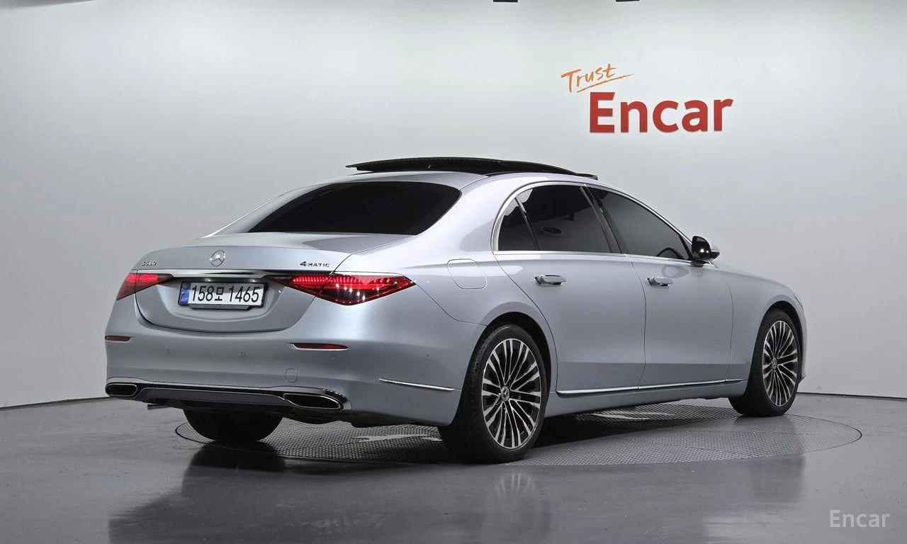 Mercedes-Benz S 580 L* 4MATIC* BURMESTER* ДИГИТАЛНО* ТАБЛО* ОБДУХВАНЕ*, снимка 2 - Автомобили и джипове - 55696784
