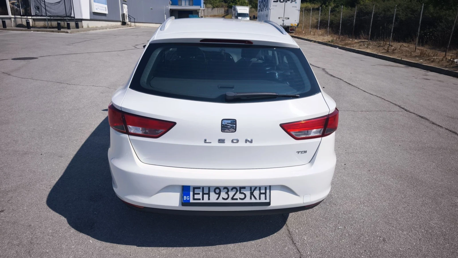 Seat Leon, снимка 3 - Автомобили и джипове - 55770593