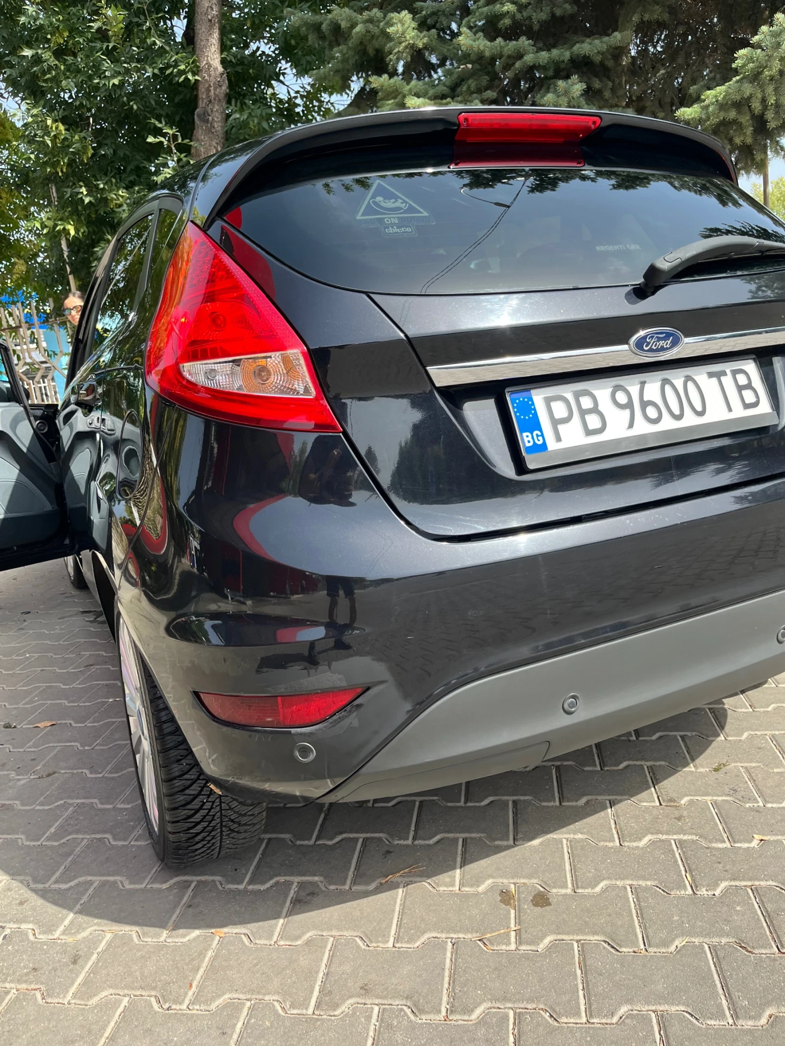 Ford Fiesta 1.4, снимка 7 - Автомобили и джипове - 55871867