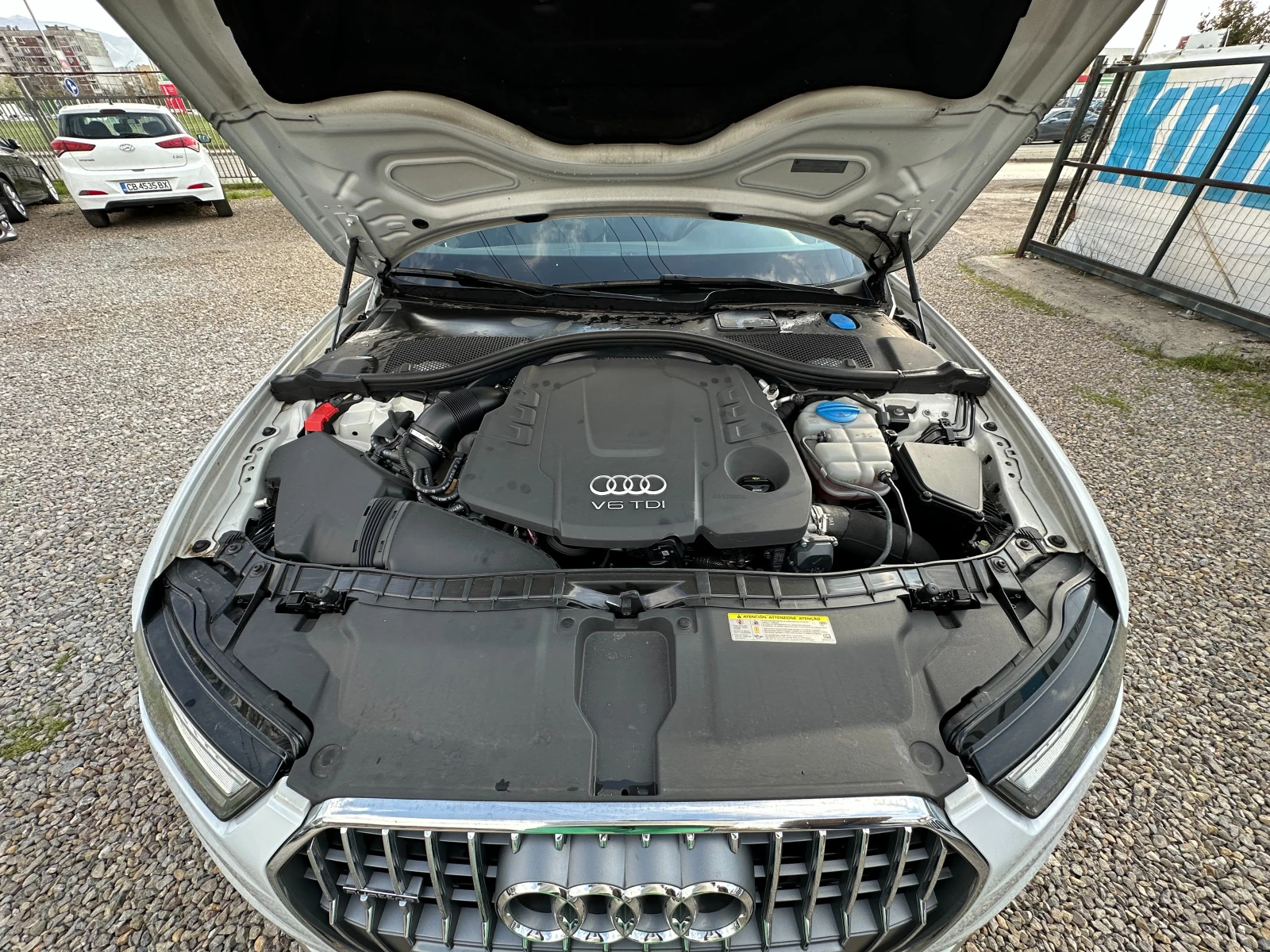 Audi A6 Allroad 3.0TDI QUATTRO/FACE/NAVI/КОЖА/ПАНОРАМА/ТОП , снимка 17 - Автомобили и джипове - 55980830