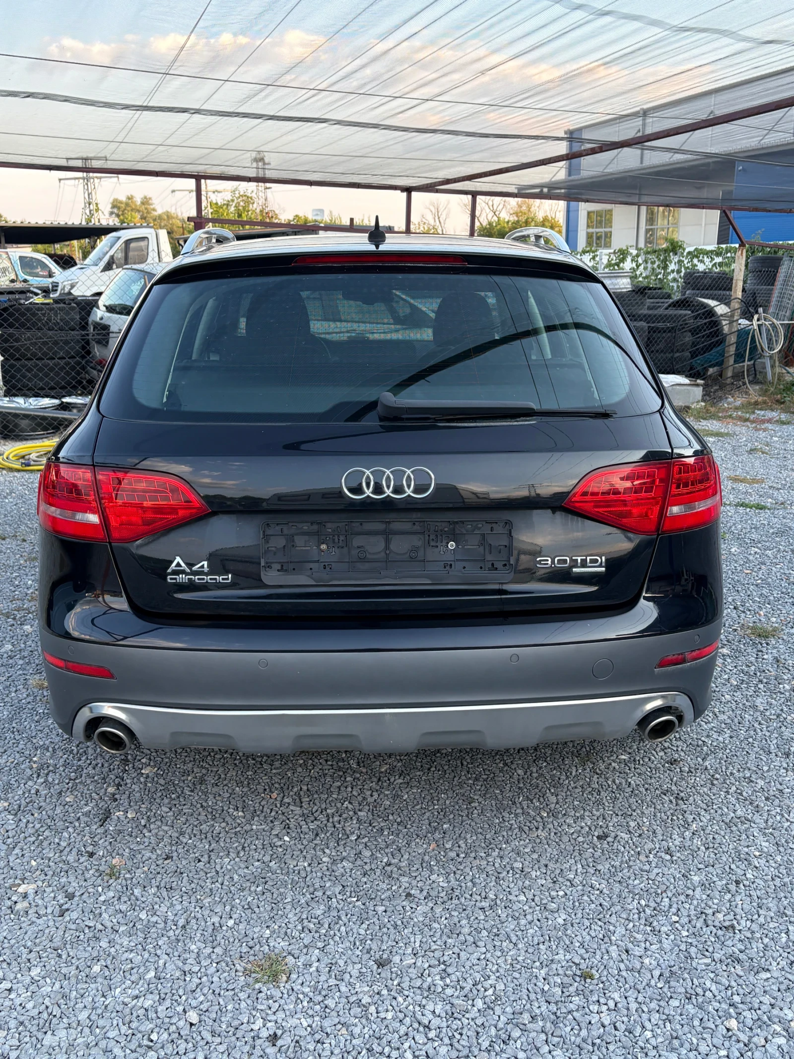 Audi A4 Allroad 3.0TDI, снимка 3 - Автомобили и джипове - 56180799