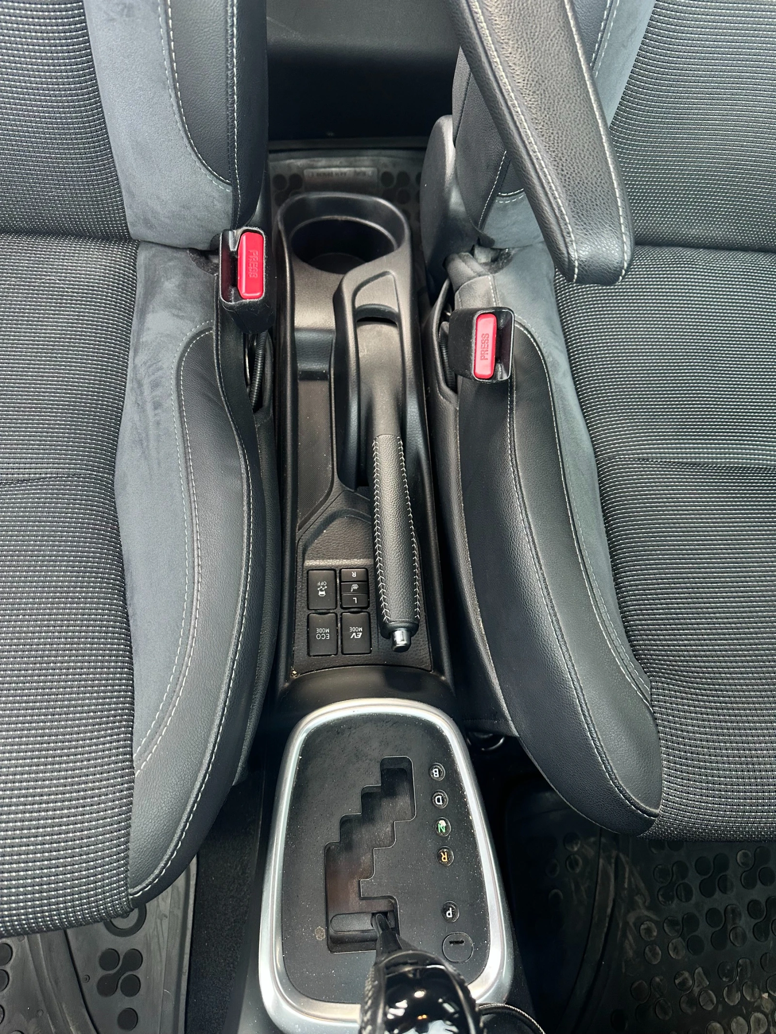Toyota Yaris | Mobile.bg � ����������� 13