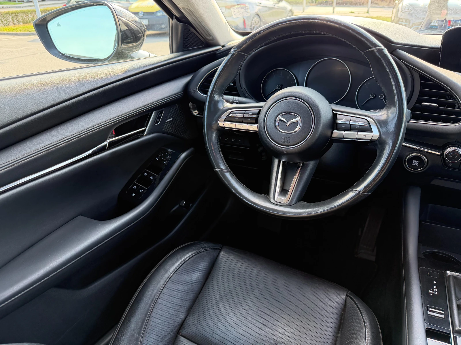 Mazda 3 2.5 Premium AWD, снимка 13 - Автомобили и джипове - 56646419