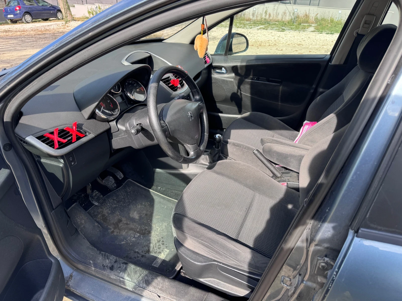 Peugeot 207, снимка 7 - Автомобили и джипове - 56660628