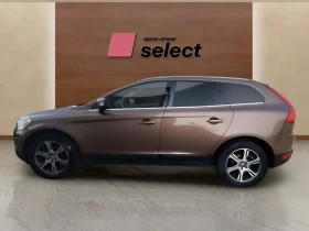 Volvo XC60 2.4 D5, снимка 8