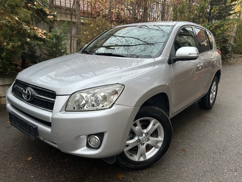 Toyota Rav4 2, 2 D-4D 4X4, КАТО НОВА !, снимка 1 - Автомобили и джипове - 47958643