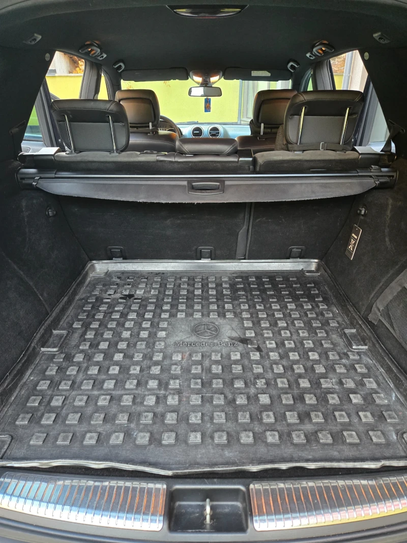 Mercedes-Benz ML 320, снимка 9 - Автомобили и джипове - 52312160