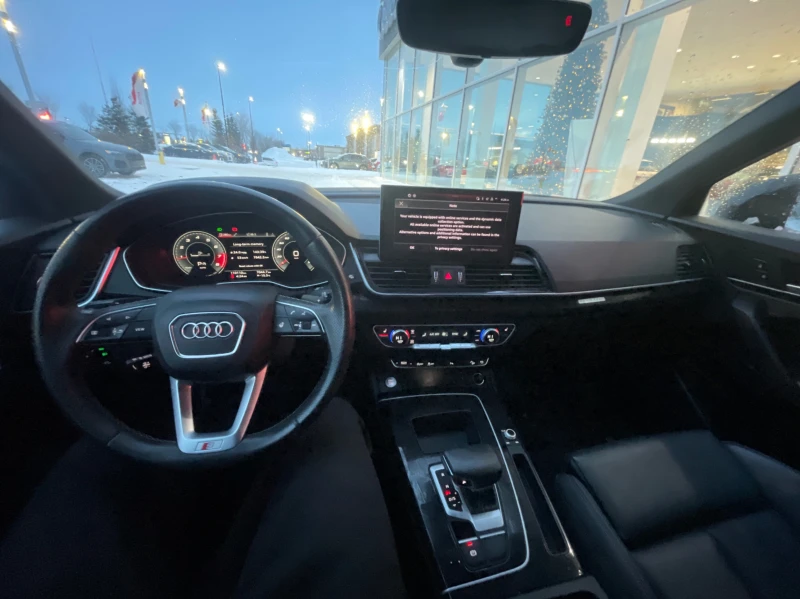 Audi Q5 2.0T* MATRIX* ДИГИТАЛНО* ТАБЛО* 360КАМЕРА* LANE* A, снимка 7 - Автомобили и джипове - 52740598