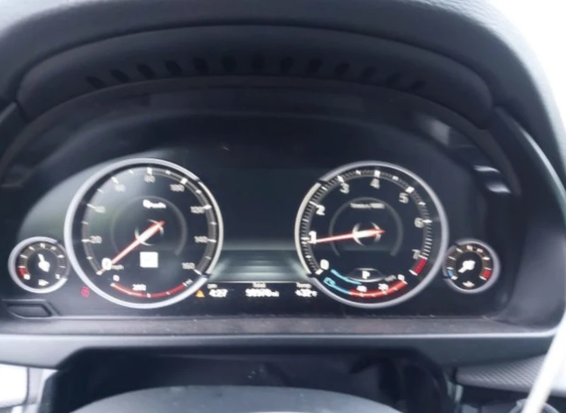 BMW X5 XDRIVE35I* DIGITAL* KEYLESS, снимка 6 - Автомобили и джипове - 53031687