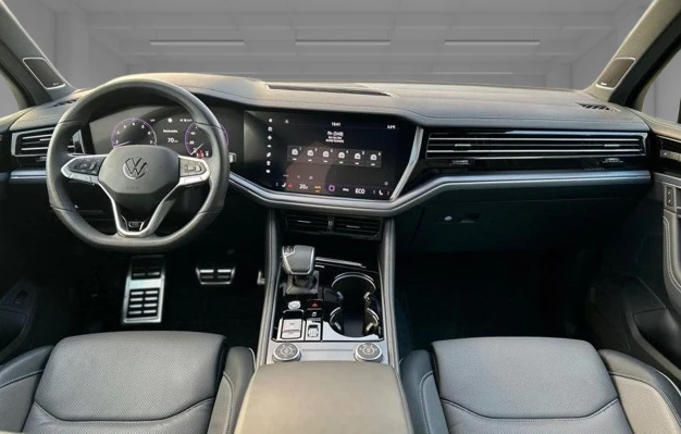 VW Touareg 3.0 TSI 4Motion = R-line = Гаранция, снимка 7 - Автомобили и джипове - 52837518
