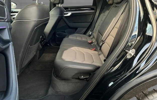 VW Touareg 3.0 TSI 4Motion = R-line = Гаранция, снимка 12 - Автомобили и джипове - 52837518