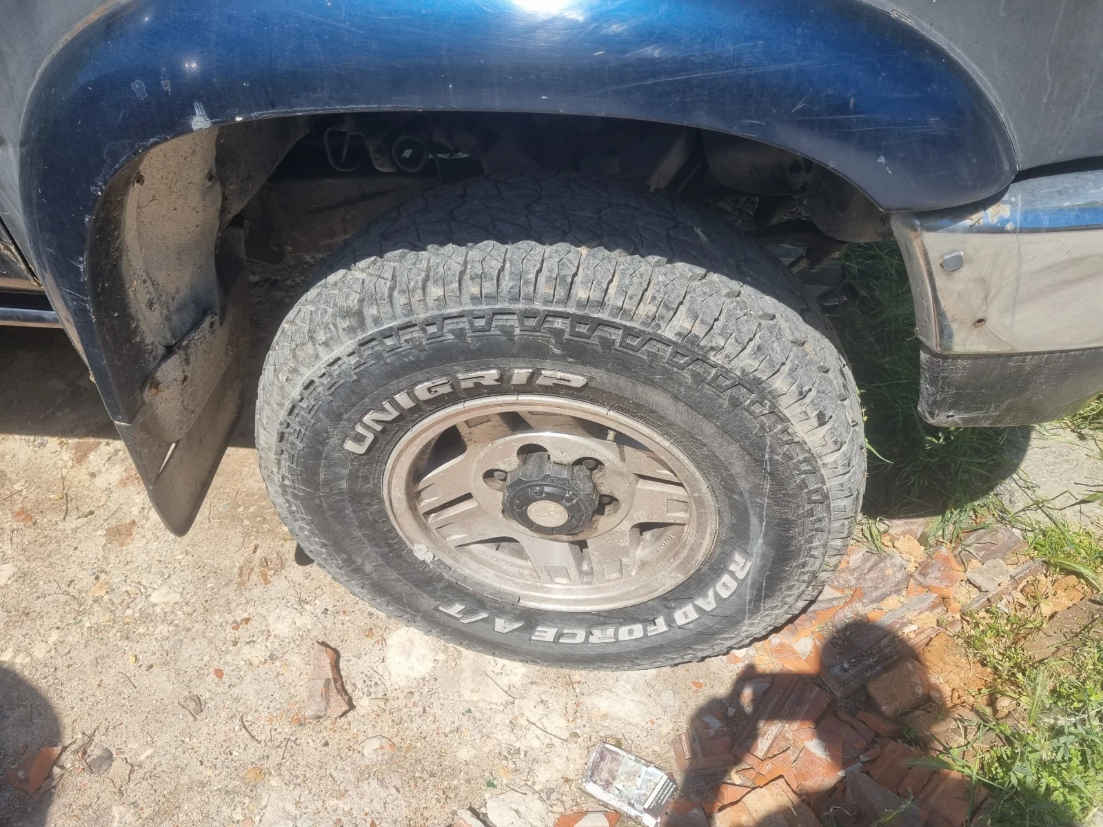 Toyota Hilux Hilux surf 2.4 TD 90 к.с. - изображение 8