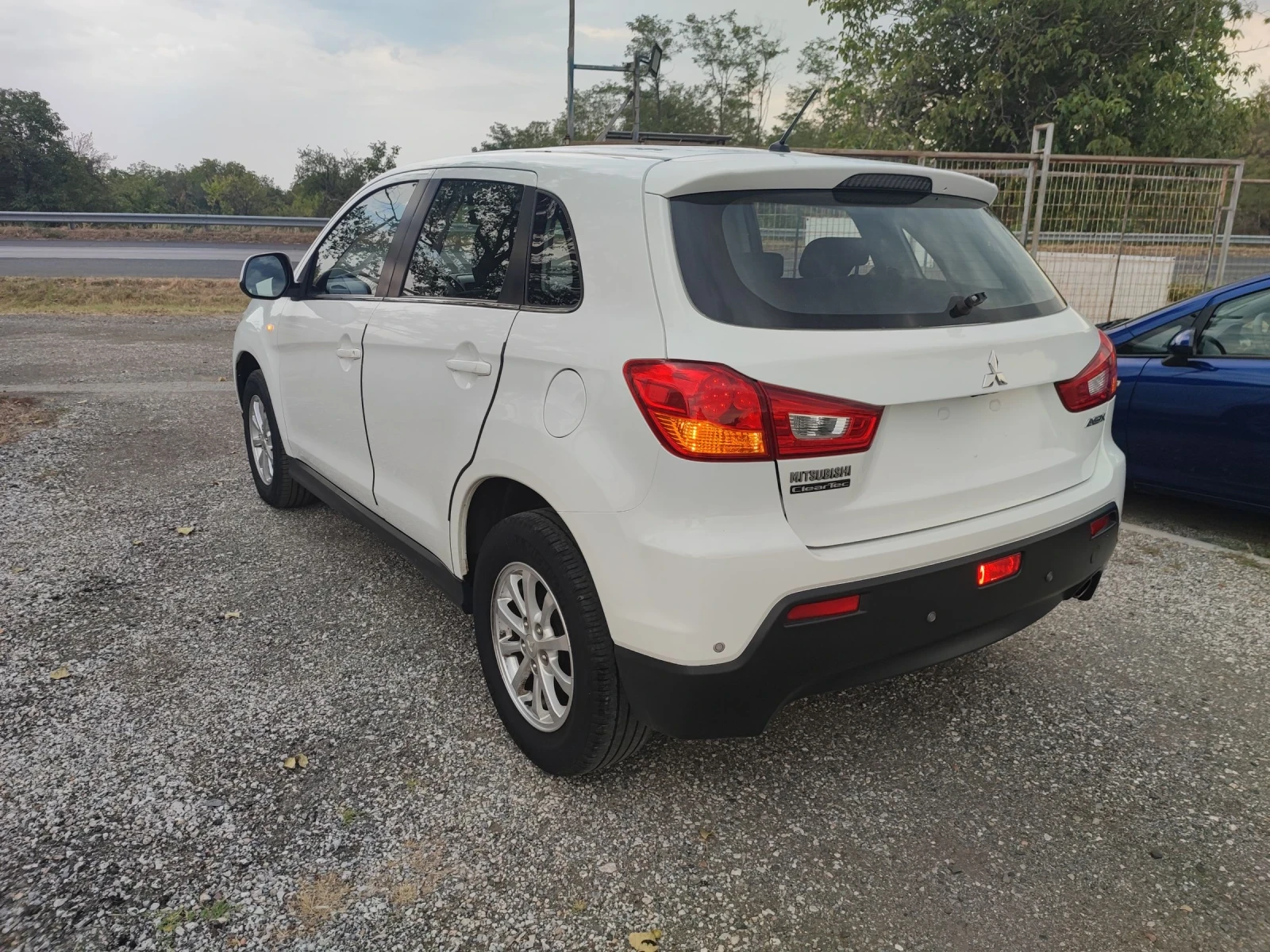 Mitsubishi ASX 1.8 DI-D CLEAR TEC - изображение 5