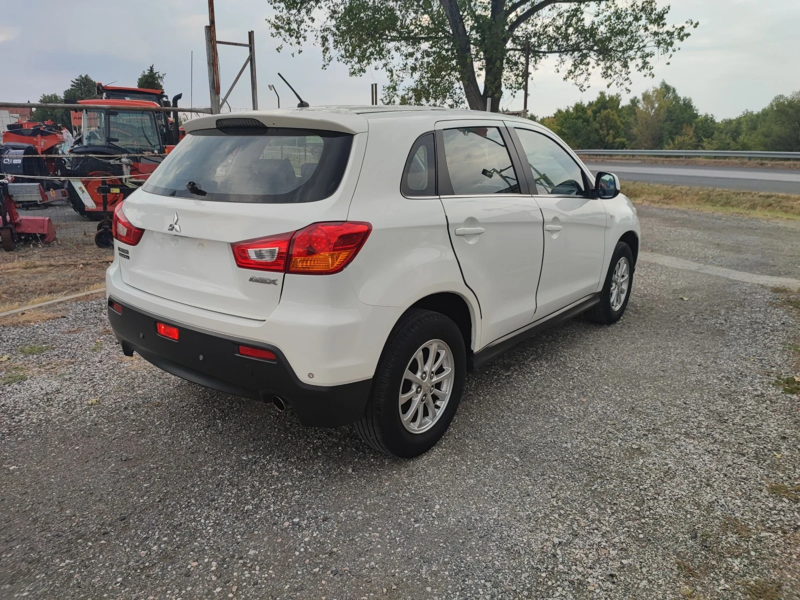 Mitsubishi ASX 1.8 DI-D CLEAR TEC - изображение 7