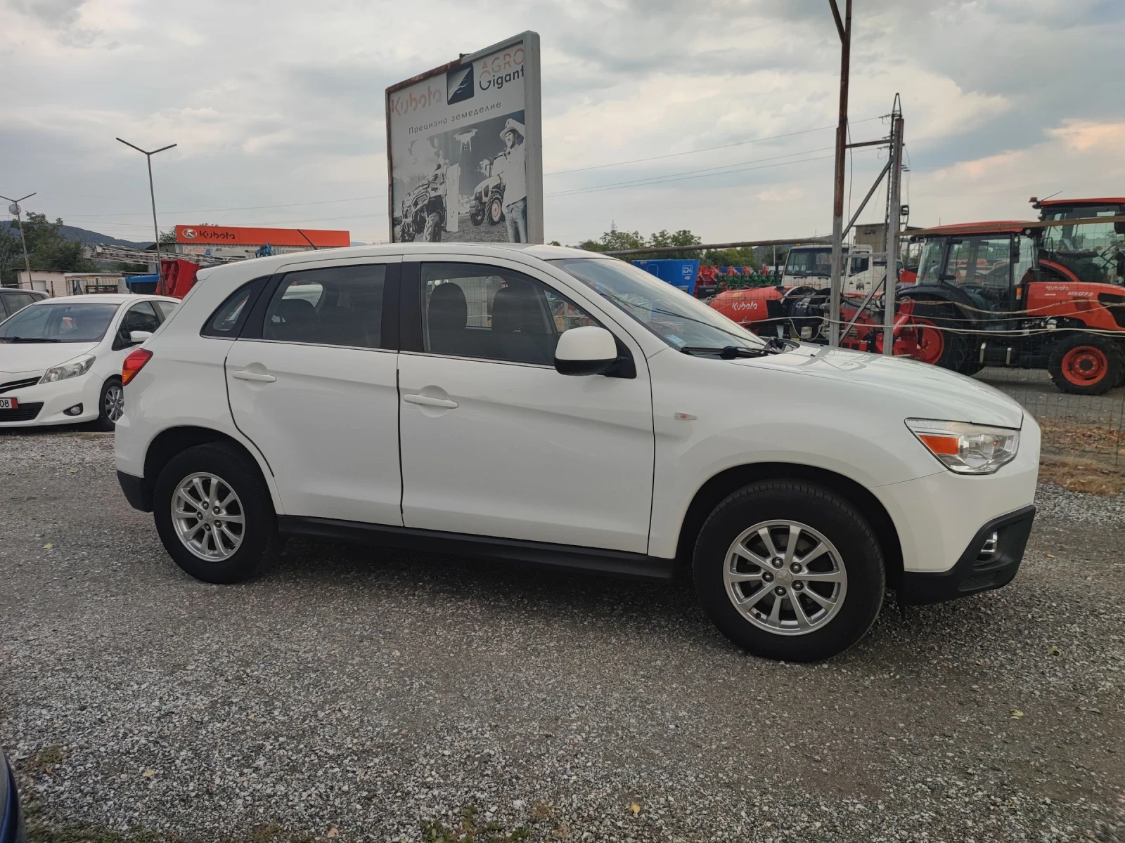 Mitsubishi ASX 1.8 DI-D CLEAR TEC - изображение 8