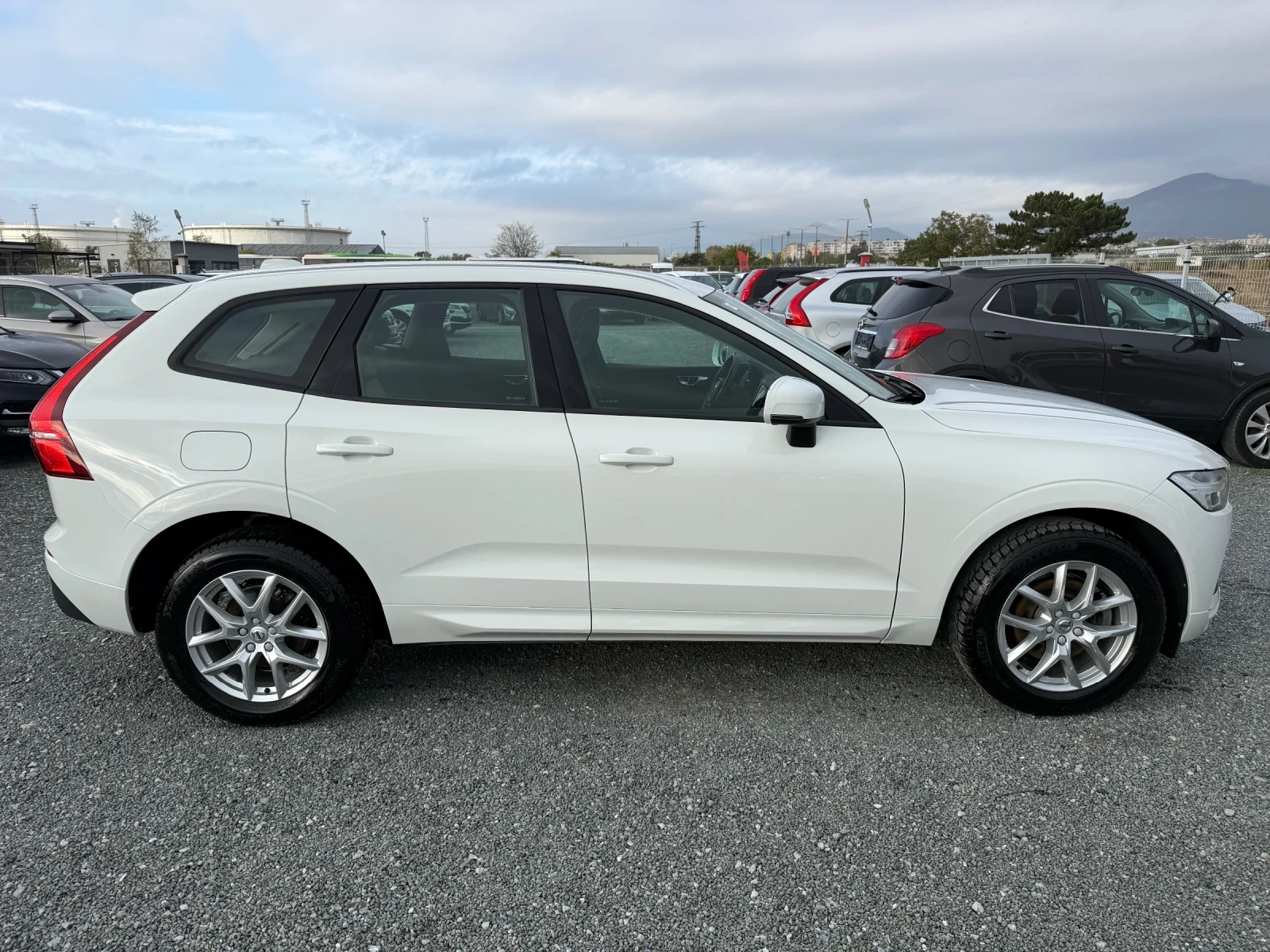 Volvo XC60 (KATO НОВА)^(4x4) - изображение 4