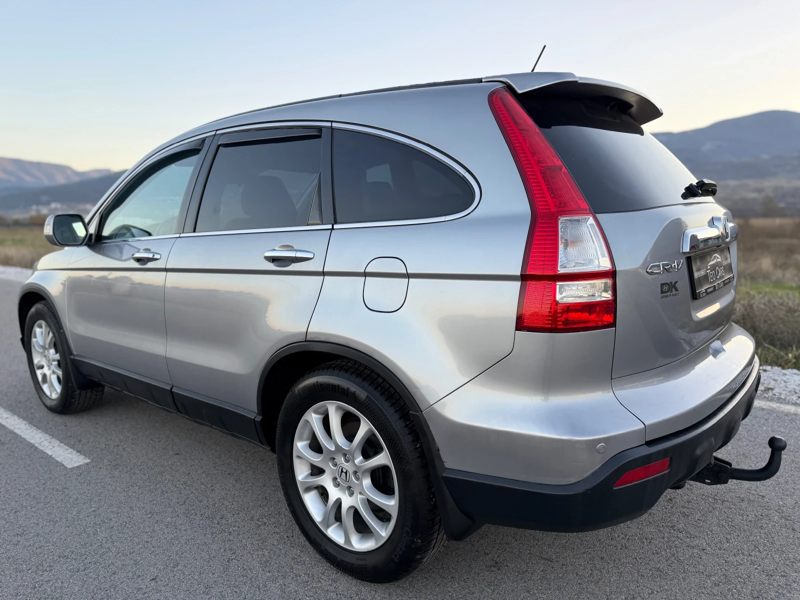 Honda Cr-v 2.0i AVTOMAT / DISTRONIC / KOJA / NAVI / CAMERA | Mobile.bg   6