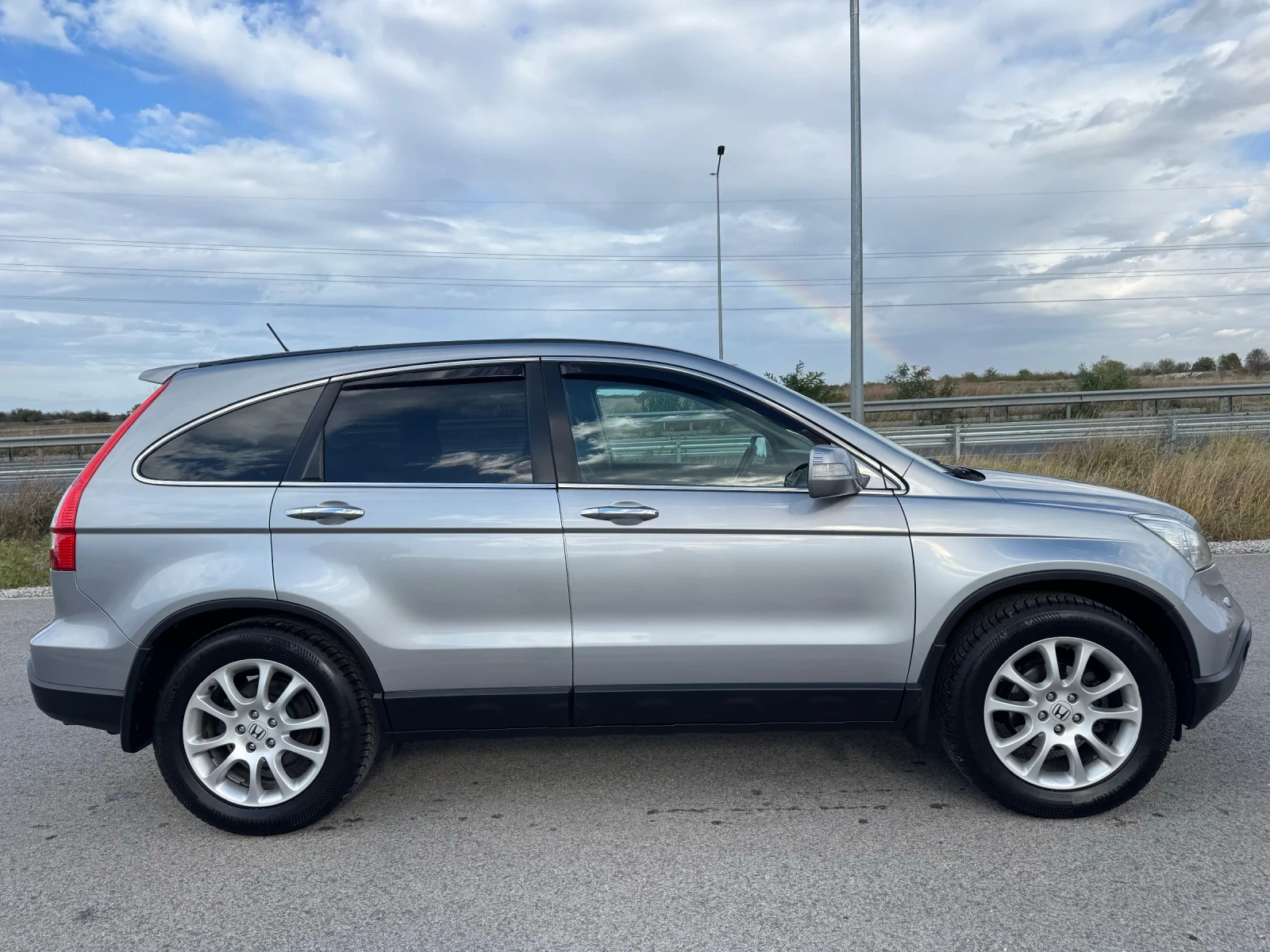 Honda Cr-v 2.0i AVTOMAT / DISTRONIC / KOJA / NAVI / CAMERA - изображение 5